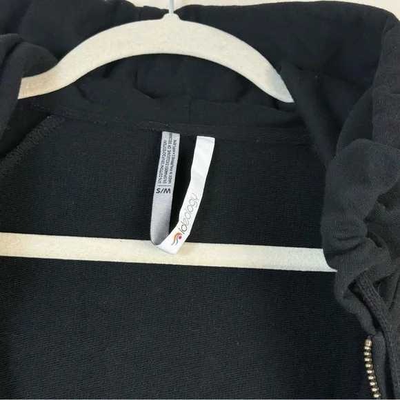 Ideology Womens Black Hooded Cape Jacket sz S/M Casual Outdoor Winter Zip Up - Picture 7 of 12